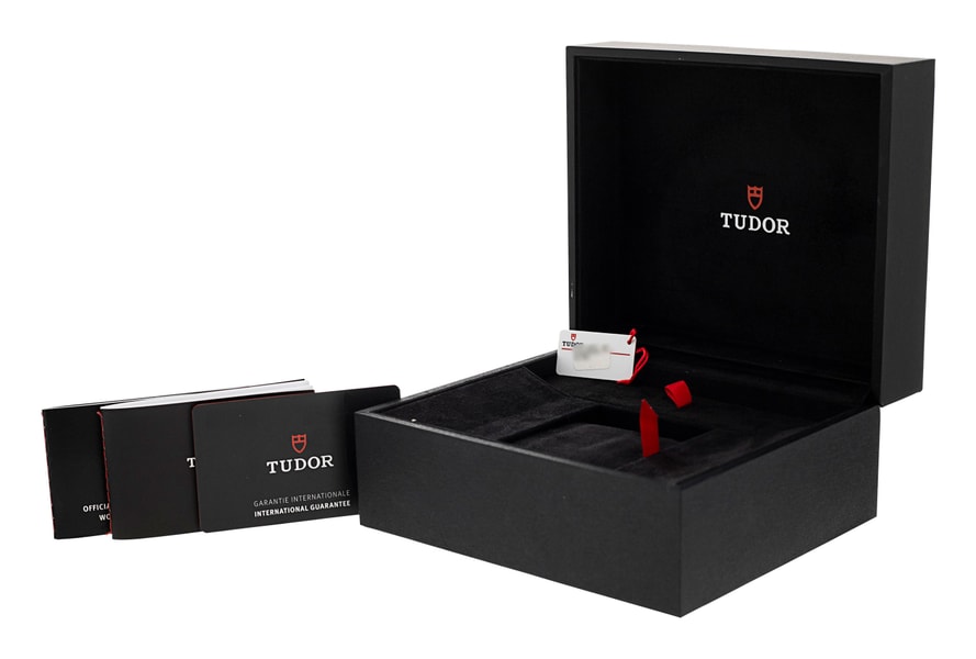 Tudor Black Bay GMT M79830RB-0001